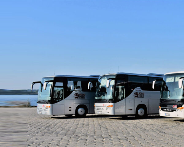 wynajem autokarow plock